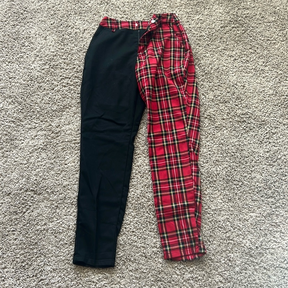 Hot topic pants